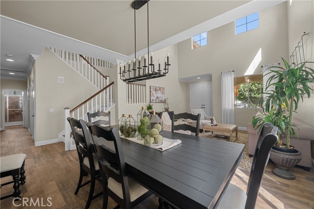 Detail Gallery Image 8 of 44 For 25722 Hood Way, Stevenson Ranch,  CA 91381 - 5 Beds | 4 Baths