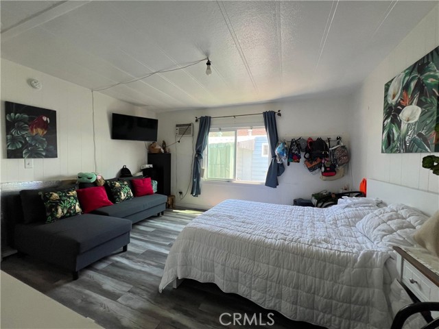 518 Sullivan, Santa Ana CA: https://media.crmls.org/medias/abf94271-7d8f-419b-84f2-a5dabf12d4f4.jpg