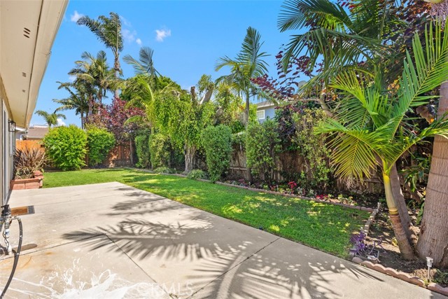 Detail Gallery Image 30 of 38 For 9422 Sunridge Dr, Huntington Beach,  CA 92646 - 3 Beds | 2 Baths