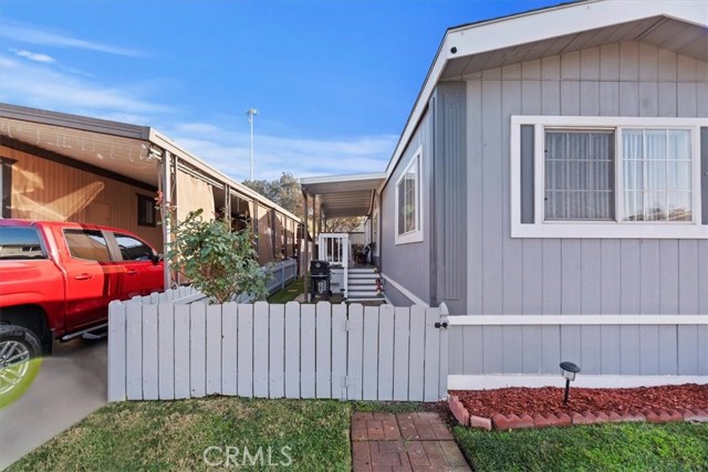 Detail Gallery Image 9 of 47 For 4901 Green River #181,  Corona,  CA 92880 - 3 Beds | 2 Baths