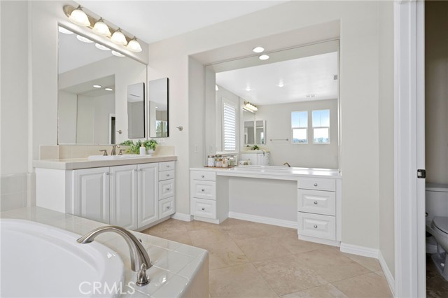 Detail Gallery Image 52 of 69 For 18 Foliate Way, Ladera Ranch,  CA 92694 - 5 Beds | 4/1 Baths