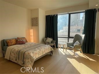 400 S Broadway, Los Angeles CA: https://media.crmls.org/medias/abfc1736-a827-44a4-8319-397888c9097d.jpg