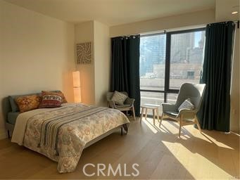 https://media.crmls.org/medias/abfc1736-a827-44a4-8319-397888c9097d.jpg?preset=X-Large