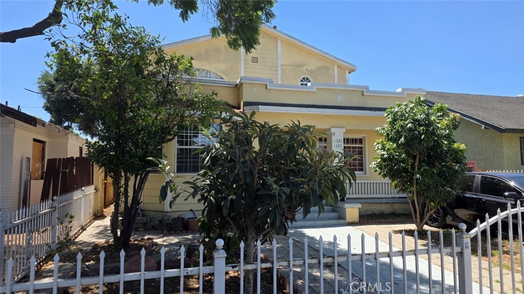Duplex at 1326 E 9th Street