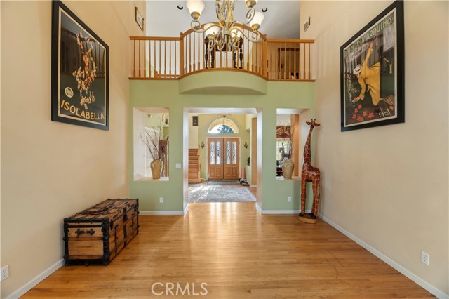 Detail Gallery Image 17 of 47 For 1811 Maiden Ln, Petaluma,  CA 94954 - 5 Beds | 3 Baths