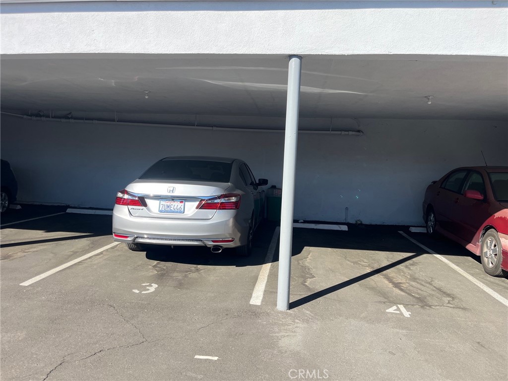 MLS #WS25273996 image #16