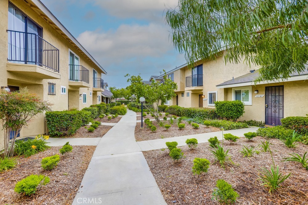 12143 Stonegate Lane
