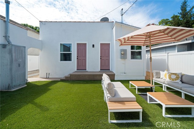 241 E 57th Street, Long Beach CA: https://media.crmls.org/medias/abfe378a-efcc-481b-8058-167aa6754098.jpg