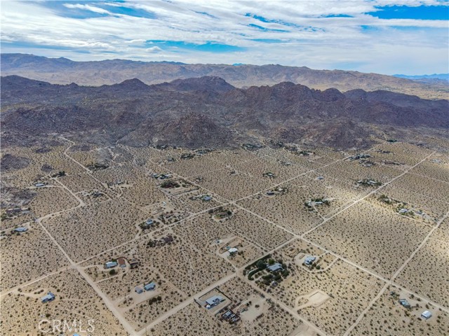 Detail Gallery Image 12 of 25 For 6990 W California Ave, Joshua Tree,  CA 92252 - – Beds | – Baths