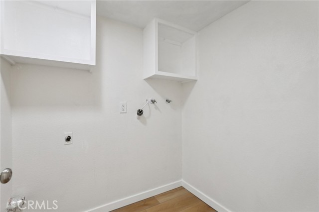 Detail Gallery Image 23 of 32 For 300 E Chestnut #H-202,  Santa Ana,  CA 92701 - 2 Beds | 2 Baths