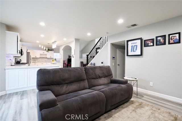 Detail Gallery Image 22 of 51 For 2804 Rippling Brook, Ontario,  CA 91761 - 3 Beds | 2/1 Baths