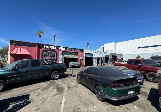 Image 6 of 17 For 2396 Cabrera