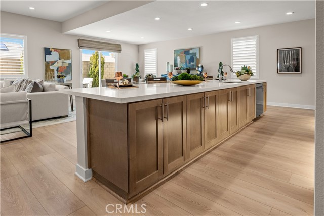 Detail Gallery Image 6 of 28 For 13898 Hidden Pines Ct, Victorville,  CA 92392 - 4 Beds | 3 Baths