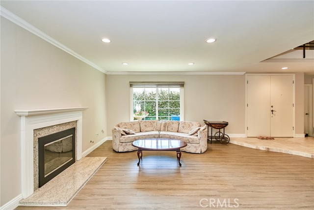 2108 Via Caliente, Fullerton CA: https://media.crmls.org/medias/ac011dc5-184e-42a1-96fa-3d565db41eb5.jpg