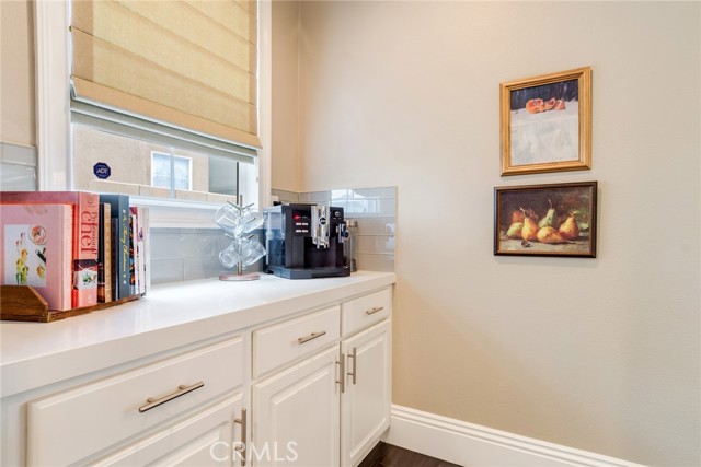 Detail Gallery Image 21 of 38 For 8096 Finch St, Corona,  CA 92880 - 6 Beds | 3 Baths