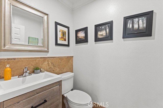 Detail Gallery Image 28 of 34 For 19011 Glenmont Ter, Irvine,  CA 92603 - 3 Beds | 2/1 Baths