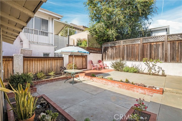 513 Garnet Street, Redondo Beach, California 90277, 2 Bedrooms Bedrooms, ,2 BathroomsBathrooms,Residential,Sold,Garnet,SB22103821