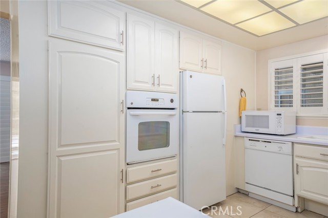 Detail Gallery Image 10 of 25 For 812 Ronda Mendoza, Laguna Woods,  CA 92637 - 2 Beds | 2 Baths