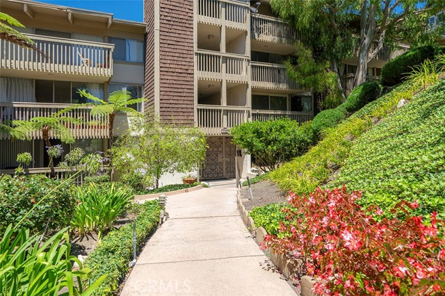 6526 Ocean Crest Drive, Rancho Palos Verdes, California 90275, ,1 BathroomBathrooms,Residential,Sold,Ocean Crest,SB21195231