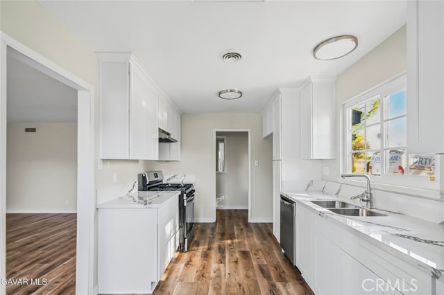 44947 Lorimer Ave, Los Angeles County, CA 93534 photo 5