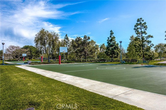 Detail Gallery Image 36 of 45 For 1415 Abelia, Irvine,  CA 92606 - 3 Beds | 3 Baths