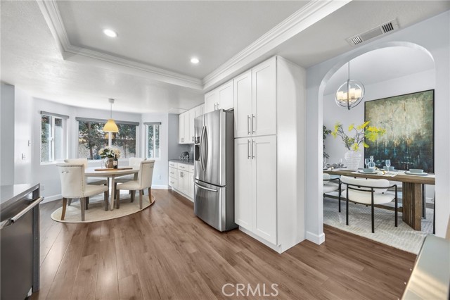 Detail Gallery Image 17 of 40 For 5 Cannes, Irvine,  CA 92614 - 5 Beds | 3 Baths