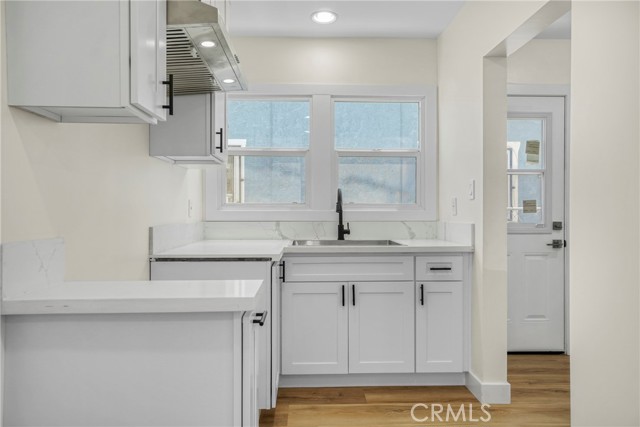 200 N Willow Avenue, Compton CA: https://media.crmls.org/medias/ac04a38b-31f4-47f2-8aa3-c531e82d65d4.jpg