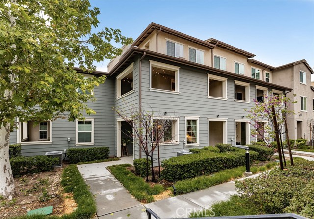 Detail Gallery Image 35 of 45 For 1052 Newberry Ln, Claremont,  CA 91711 - 3 Beds | 2/1 Baths