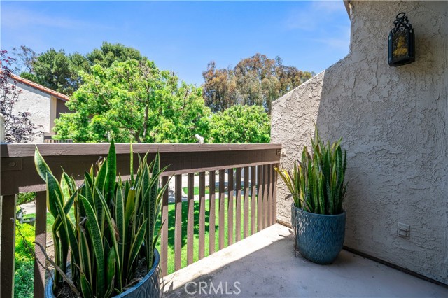 Detail Gallery Image 23 of 42 For 19541 Sardinia Ln, Huntington Beach,  CA 92646 - 3 Beds | 2/1 Baths