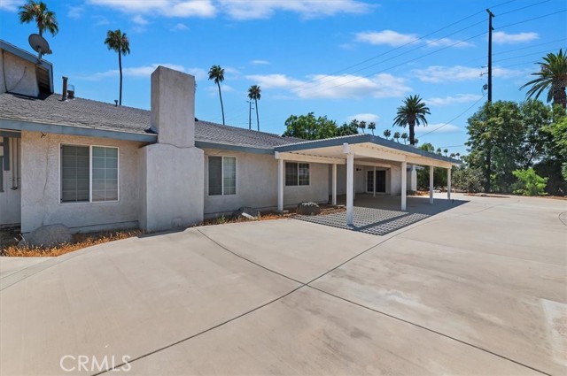 8853 Dufferin Avenue, Riverside CA: https://media.crmls.org/medias/ac051777-0ca4-4344-a28d-60ce0871b71e.jpg