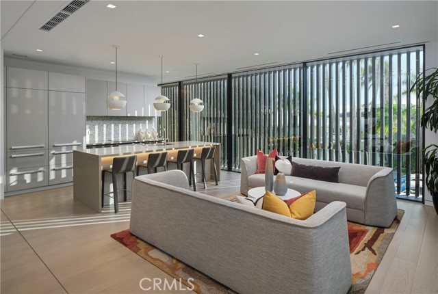 3 The Point, Coronado CA: https://media.crmls.org/medias/ac05c4a9-263b-4d20-b900-f509cef68473.jpg
