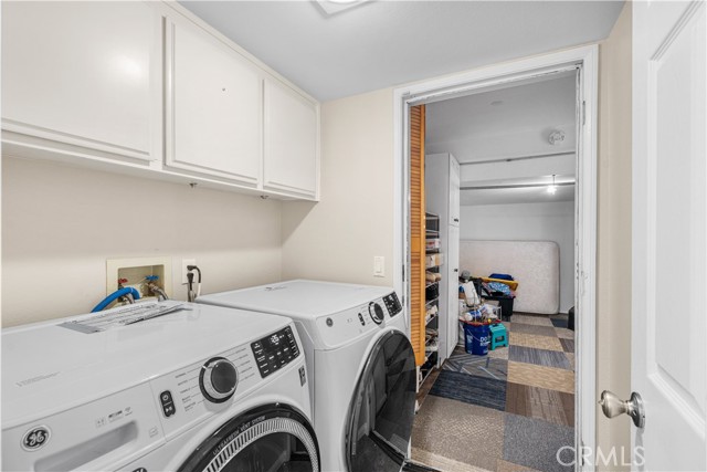 1215 Date Palm Drive, Palmdale CA: https://media.crmls.org/medias/ac05f778-c66c-4a2f-9c2d-8065fa934d99.jpg