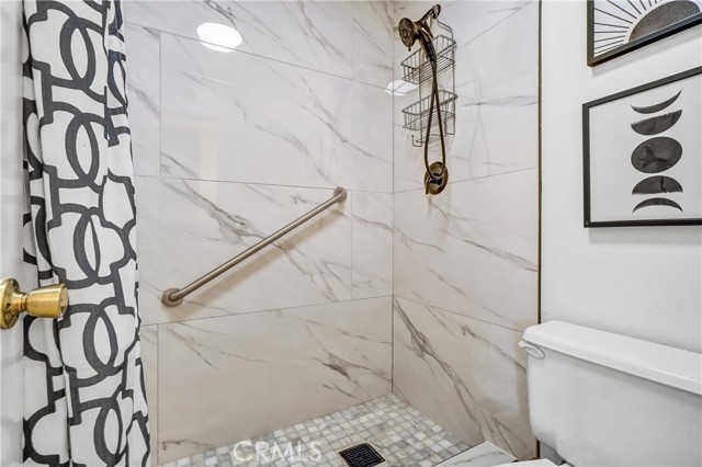 Detail Gallery Image 18 of 25 For 3110 Cochise Way #91,  Fullerton,  CA 92833 - 2 Beds | 2/1 Baths