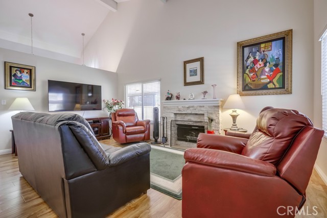 Image 9 of 68 For 13418 Palm Place