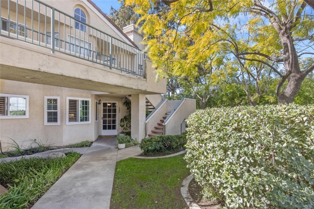 502 Charles Street, Moorpark CA: https://media.crmls.org/medias/ac06ce01-3997-47a7-9437-d8e7bdb646d6.jpg