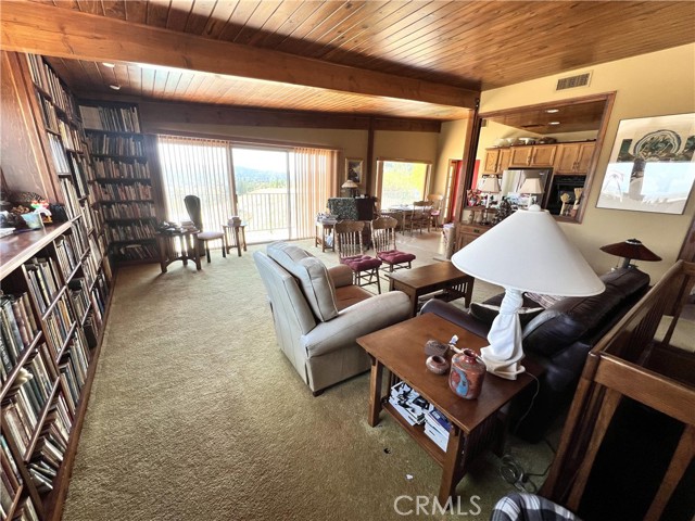 22114 Londelius Street, West Hills CA: https://media.crmls.org/medias/ac06d698-3989-4e2d-bc2c-1c8cde63995e.jpg