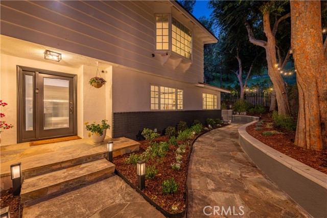 Detail Gallery Image 63 of 73 For 4590 Ensenada Dr, Woodland Hills,  CA 91364 - 3 Beds | 2/1 Baths