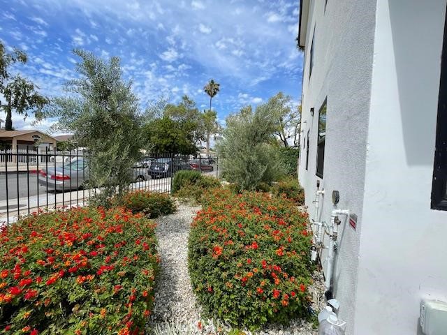 Image 11 of 21 For 11451 Victory Boulevard