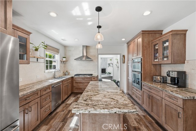 Detail Gallery Image 15 of 58 For 5640 E Parkcrest, Long Beach,  CA 90808 - 3 Beds | 3 Baths