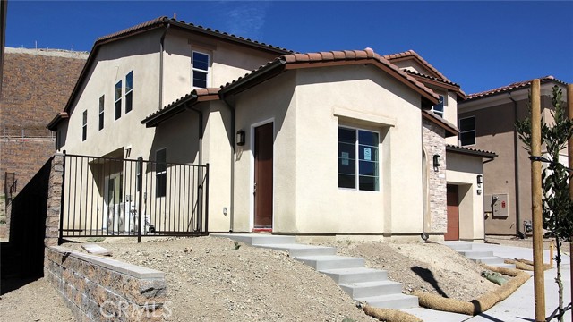 5867 Sunrise Ridge Lane, Lake Forest CA: https://media.crmls.org/medias/ac08bad3-ae0a-4848-abb3-4d6f25563319.jpg