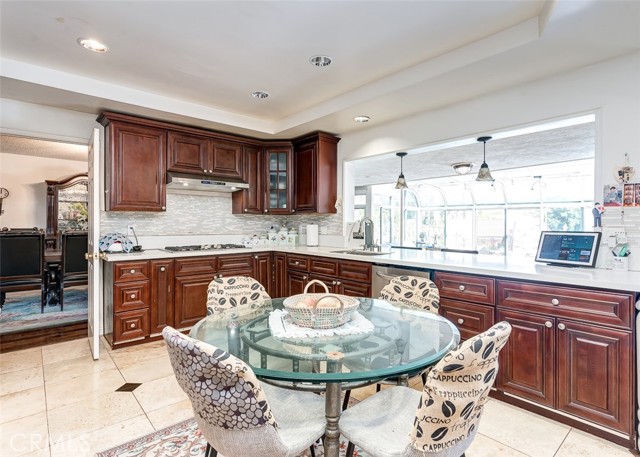 Detail Gallery Image 20 of 43 For 2960 Terraza Pl, Fullerton,  CA 92835 - 4 Beds | 4 Baths