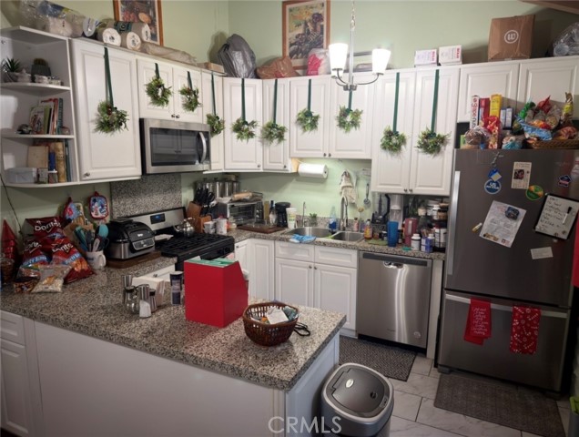 Detail Gallery Image 11 of 24 For 5118 Lakeview Ave #4,  Yorba Linda,  CA 92886 - 2 Beds | 2 Baths