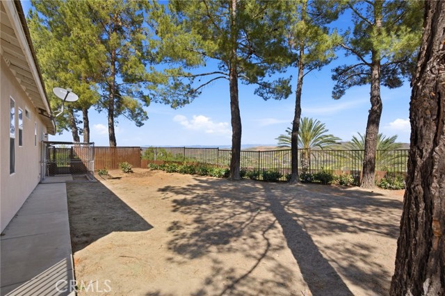 Detail Gallery Image 20 of 30 For 24409 Fawnskin, Corona,  CA 92883 - 2 Beds | 2 Baths