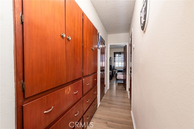 Detail Gallery Image 26 of 31 For 1657 W 67th St #2,  Los Angeles,  CA 90047 - 4 Beds | 2 Baths