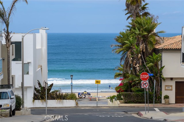 200 15th Street, Manhattan Beach, California 90266, ,Residential Income,Sold,15th,SB20051917