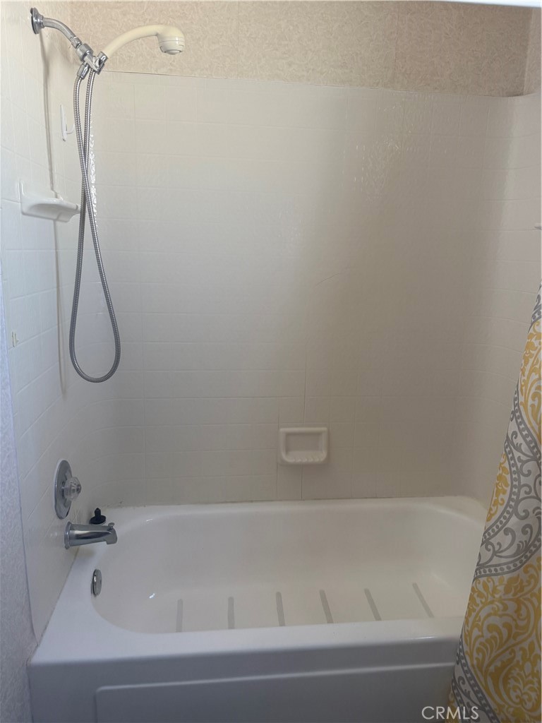 MLS #IV25270688 image #17