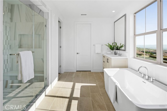 123 Oakstone, Irvine CA: https://media.crmls.org/medias/ac0e5908-448d-4b69-b751-c65e554db212.jpg