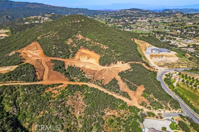 Detail Gallery Image 4 of 9 For 49 Hidden Meadow Cir, Murrieta,  CA 92562 - – Beds | – Baths