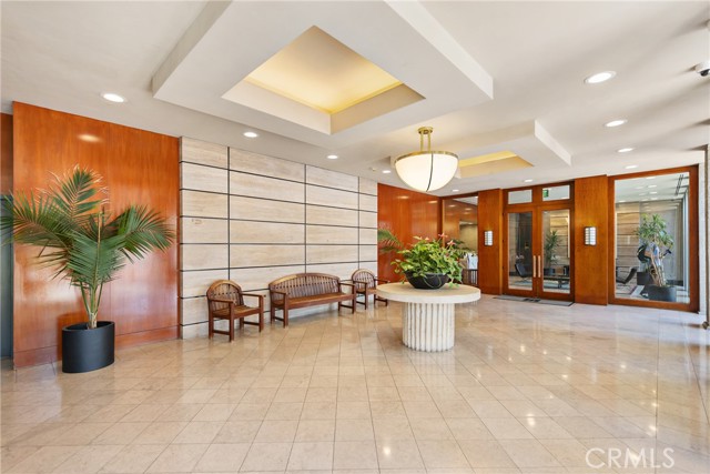 800 W 1st Street, Los Angeles CA: https://media.crmls.org/medias/ac0f32d6-eeca-4cf1-8bd3-984d546e30cc.jpg