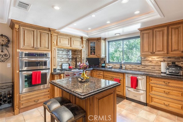 3621 Hidden Lane, Rolling Hills Estates, California 90274, 3 Bedrooms Bedrooms, ,2 BathroomsBathrooms,Residential,Sold,Hidden,SB21221689